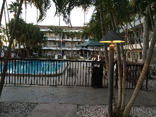 lantern inn and suites