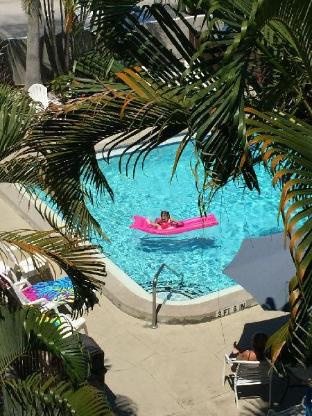 lantern inn and suites