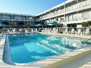 lantern inn and suites