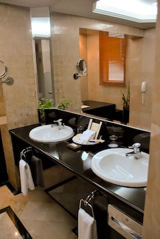 le grandeur palm resort johor