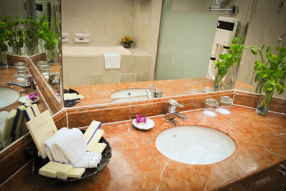 le grandeur palm resort johor