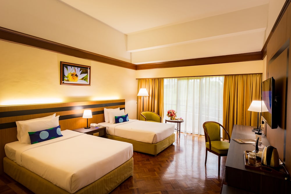 le grandeur palm resort johor