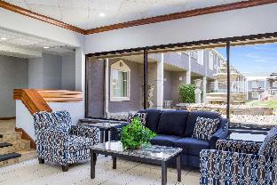 Quality Inn & Suites Kansas City - Independence I-70 East,Jackson>>Independence,3 star