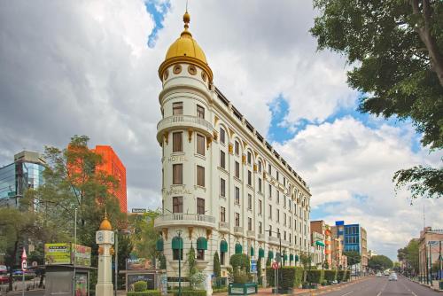Hotel Imperial Reforma,Near Cristobal Colon Monument,4 star