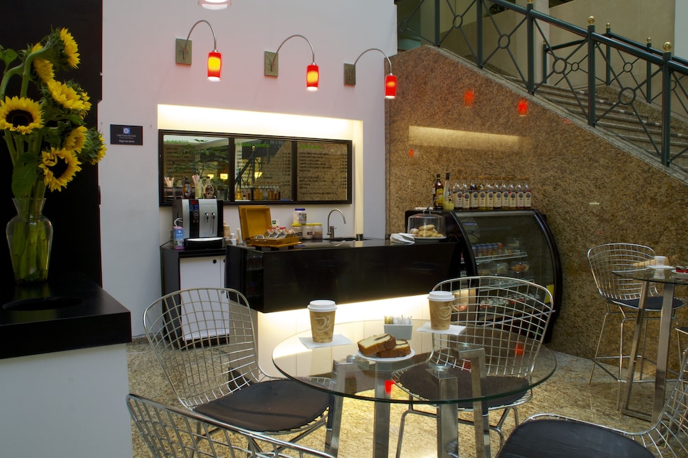 holiday inn ciudad de mexico trade center by ihg