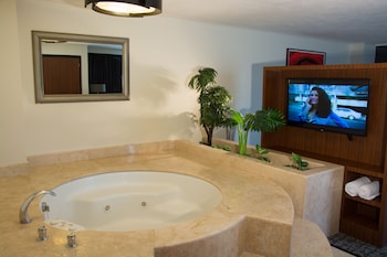 holiday inn ciudad de mexico trade center by ihg