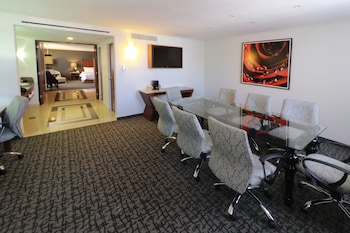 holiday inn ciudad de mexico trade center by ihg