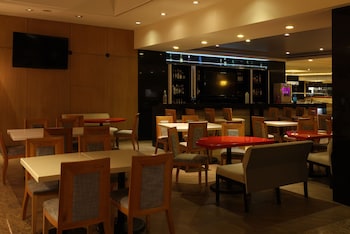 holiday inn ciudad de mexico trade center by ihg