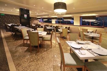 holiday inn ciudad de mexico trade center by ihg