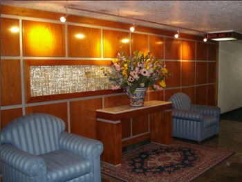 segovia regency hotel