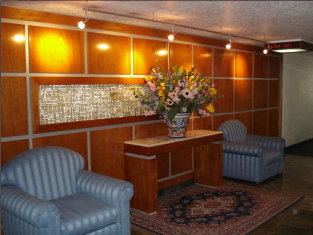 segovia regency hotel