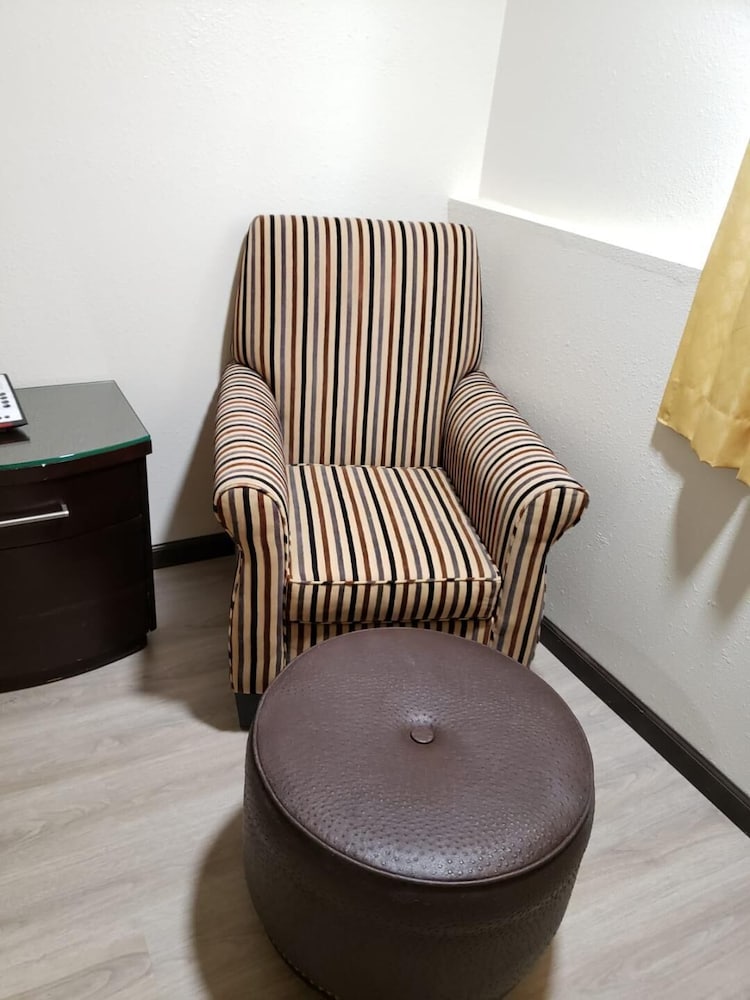 value inn and suites