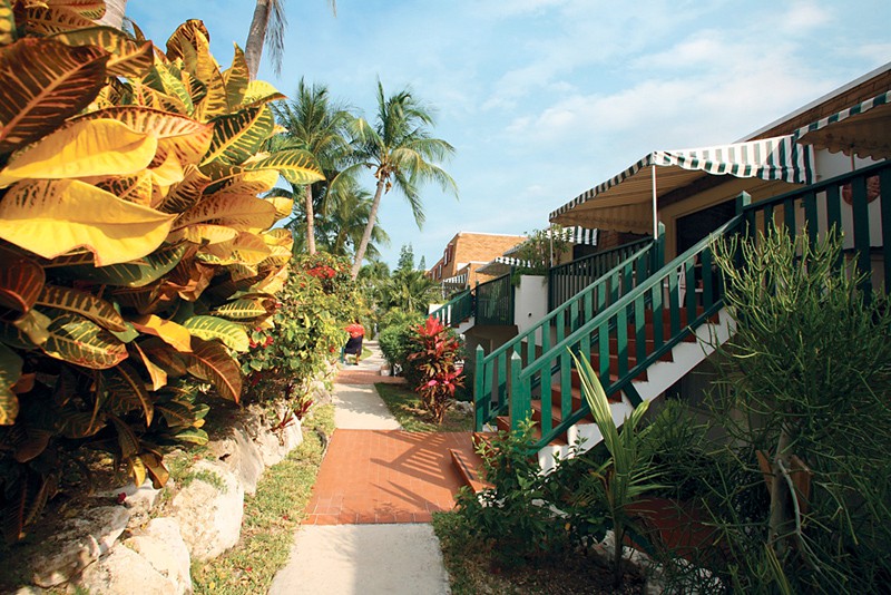 bay view suites paradise island