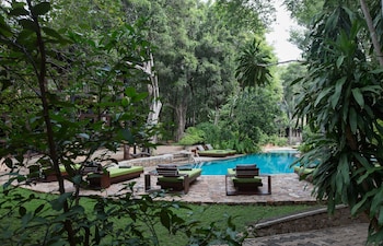 deer park hotel
