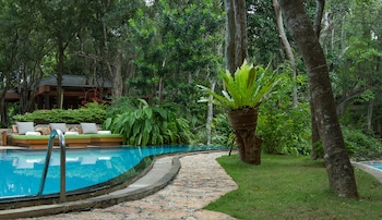 deer park hotel