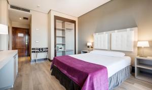 hotel ilunion golf badajoz