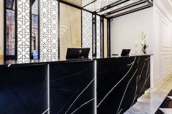 eurostars puerta real hotel