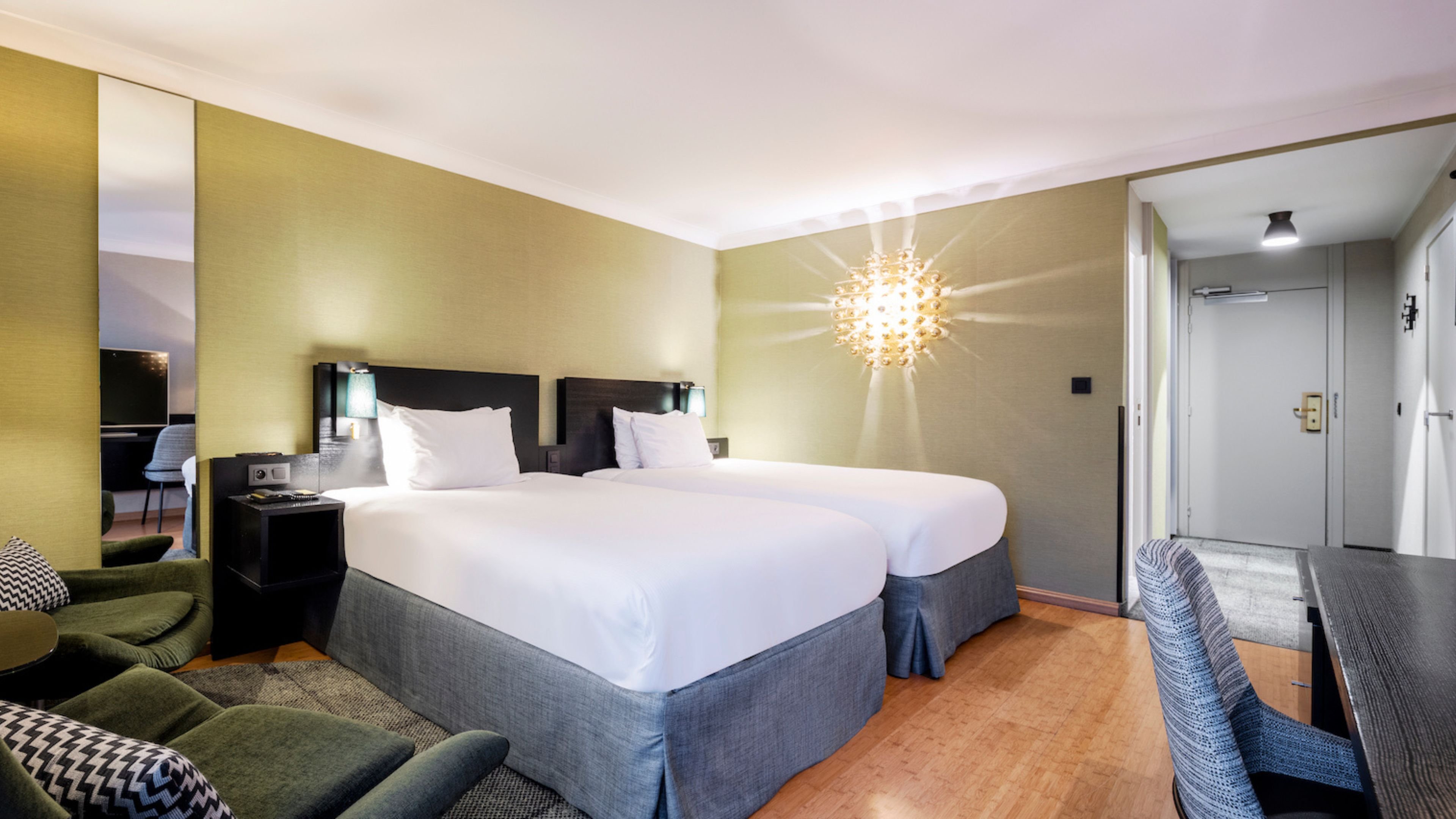 holiday inn brussels airport by ihg