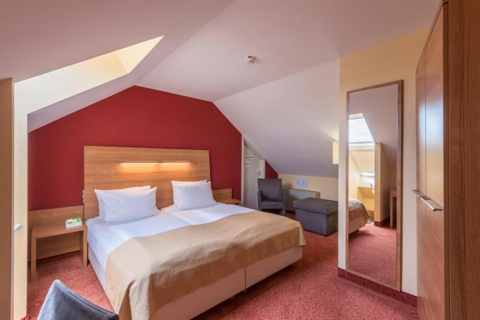 holiday inn munich unterhaching by ihg