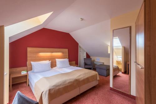 holiday inn munich unterhaching by ihg