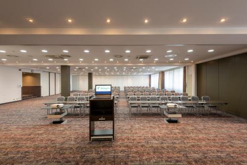 holiday inn munich unterhaching by ihg