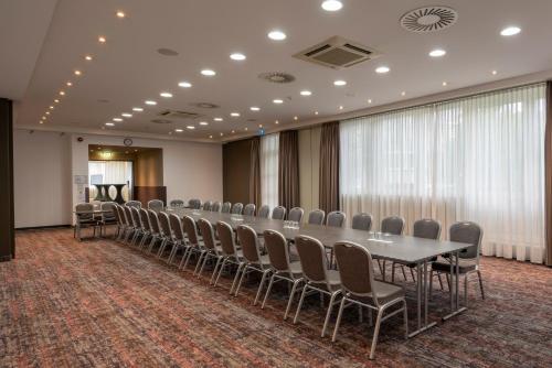 holiday inn munich unterhaching by ihg