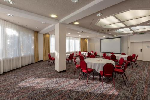 holiday inn munich unterhaching by ihg