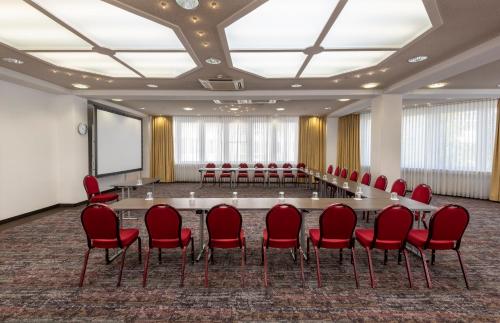 holiday inn munich unterhaching by ihg