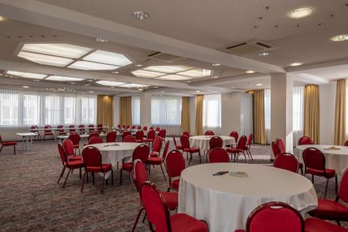 holiday inn munich unterhaching by ihg