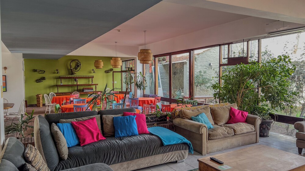 viajero colonia hostel and suites solo adultos