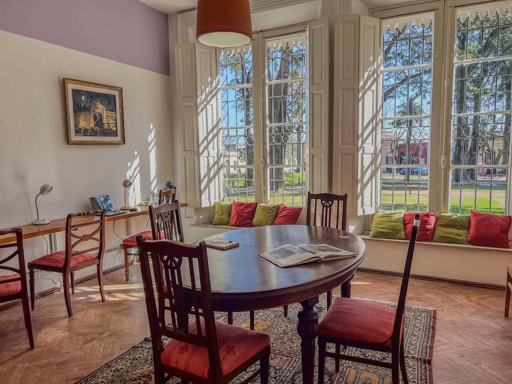 viajero colonia hostel and suites solo adultos