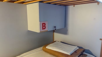 viajero colonia hostel and suites solo adultos