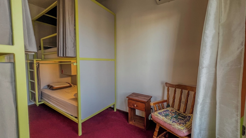 viajero colonia hostel and suites solo adultos