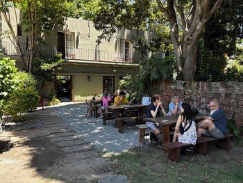 viajero colonia hostel and suites solo adultos