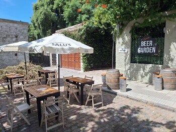 viajero colonia hostel and suites solo adultos