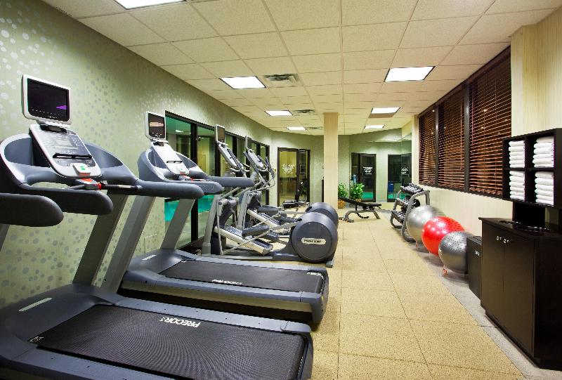 holiday inn hotel and suites cincinnati eastgate by ihg