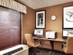 hampton inn cincinnati kings island
