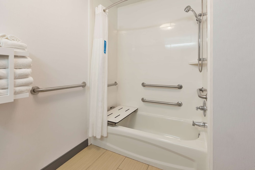 hampton inn cincinnati airport north