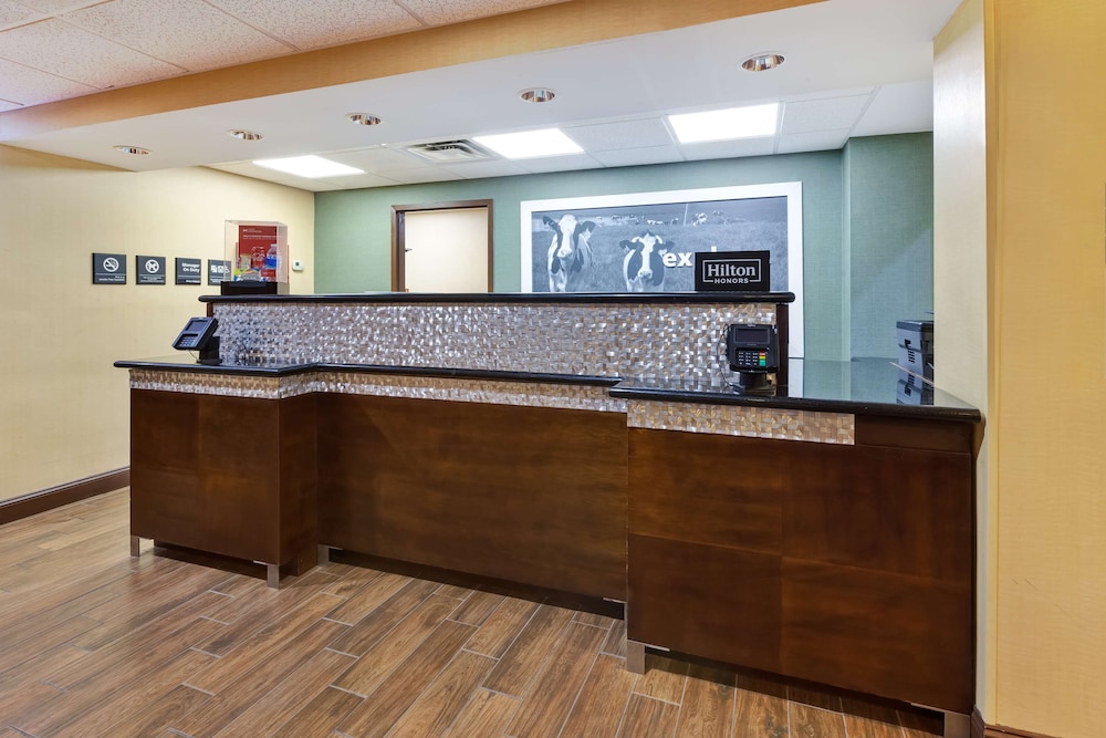 hampton inn cincinnati airport north