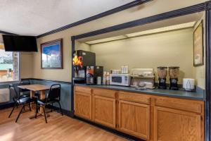 Econo Lodge Erlanger - Cincinnati Airport,Erlanger>>Covington,2 star