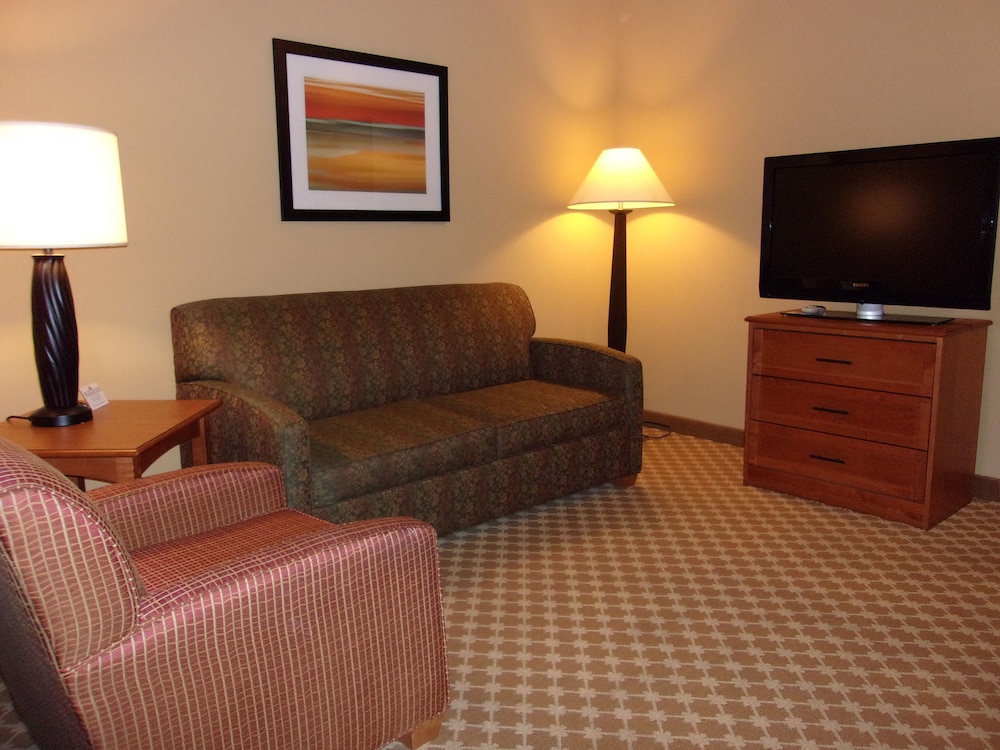 holiday inn express and suites chicago west roselle by ihg