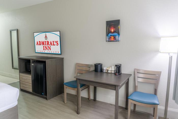 admirals inn on tybee island