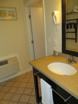 bay front inn santa cruz