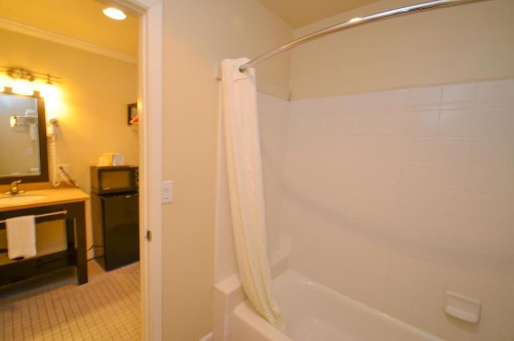 bay front inn santa cruz