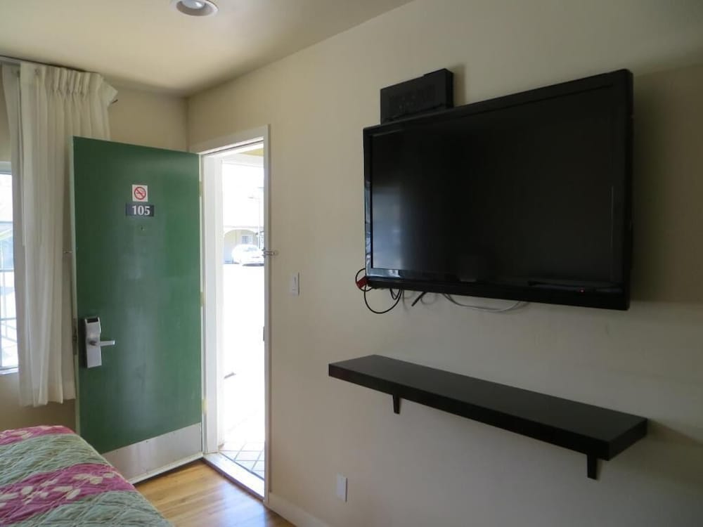 bay front inn santa cruz