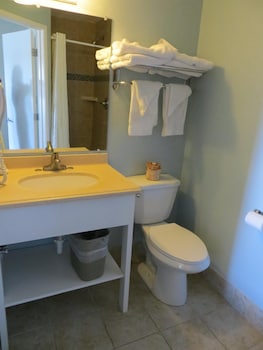 bay front inn santa cruz