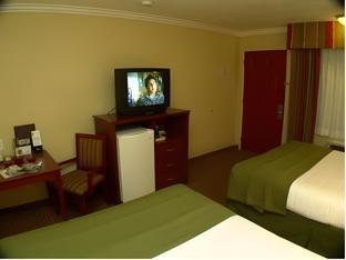 quality inn and suites santa cruz mountains