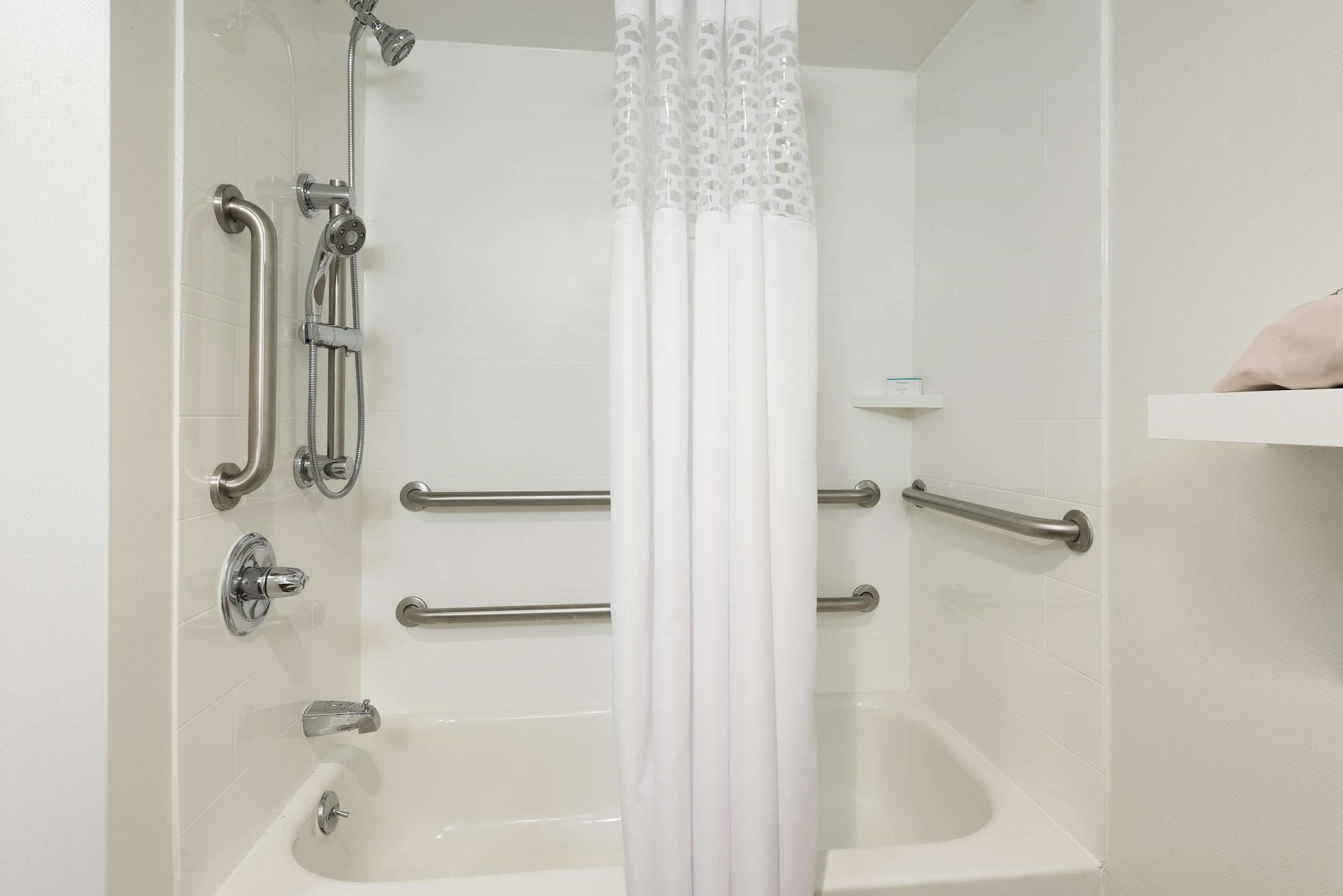 hampton inn white plains tarrytown