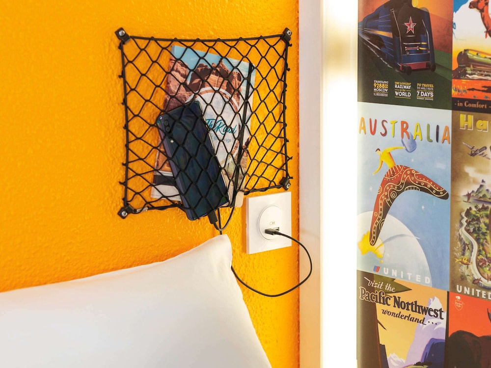 hotelf1 st witz a1 paris nord renove