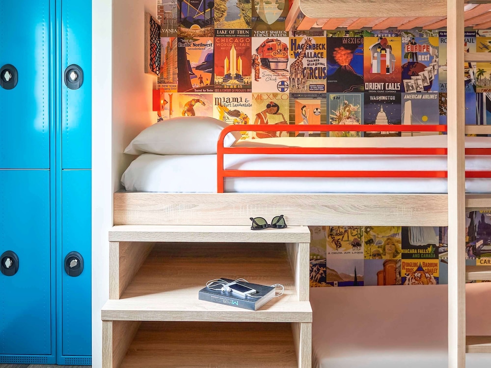 Hotelf1 St Witz A1 Paris Nord (Rénové),,1 star